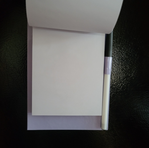 Magnetic Clipboard with note pad and pen holder floral home Office Stationary - Picture 2 of 6